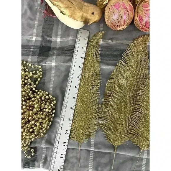 VTG 12x Christmas Decorations Gold Glitter Feathers Feather Birds Ornaments - Picture 3 of 15